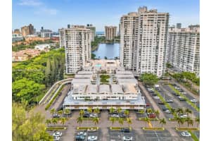 2750 Ne 183rd St 1801, Aventura