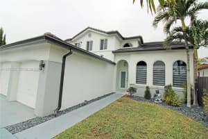 8172 Sw 163rd Ct Miami, FL 33193 - MLS#A11957252