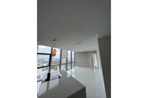 851 Ne 1st Ave 4302 Miami, FL 33132 - MLS#A11957264