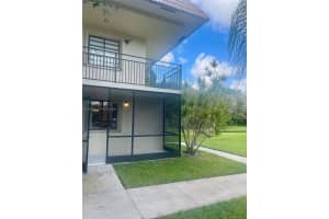 403 Lakeview Dr 106 Weston, FL 33326 - MLS#A11957278