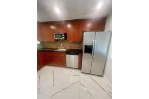 403 Lakeview Dr 106 Weston, FL 33326 - MLS#A11957278