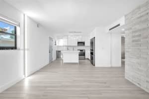 3265 Virginia St 24 Miami, FL 33133 - MLS#A11957286