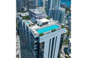 1010 Brickell Ave 3410 Miami, FL 33131 - MLS#A11957291