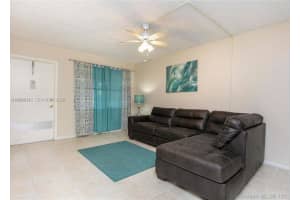 581 Blue Heron Dr 107-b Hallandale Beach, FL 33009 - MLS#A11957312