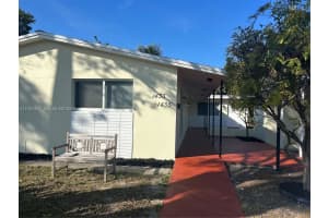 1435 Ne 22nd St 2 Wilton Manors, FL 33305 - MLS#A11957321