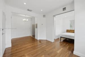 MLS# A11957340, Miami Beach, Florida 33139