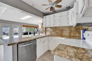 1121 Guava Isle Fort Lauderdale, FL 33315 - MLS#A11957391