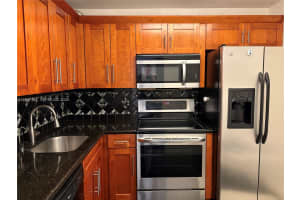 6600 Cypress Rd 203 Plantation, FL 33317 - MLS#A11957447