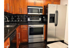 6600 Cypress Rd 203 Plantation, FL 33317 - MLS#A11957447