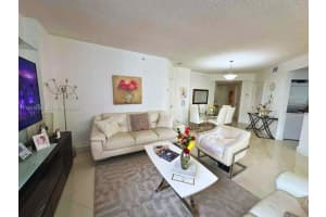 701 Brickell Key Blvd 2309 Miami, FL 33131 - MLS#A11957448