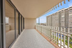 2 Grove Isle Dr B907 Miami, FL 33133 - MLS#A11957451