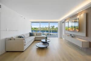 20505 E Country Club Dr 231 Aventura, FL 33180 - MLS#A11957480