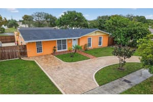 3427 Nw 196th Ln Miami Gardens, FL 33056 - MLS#A11957543