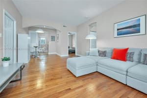 1561 Lenox Ave , Miami Beach, FL 33139 - MLS#A11957552