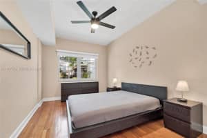1561 Lenox Ave , Miami Beach, FL 33139 - MLS#A11957552