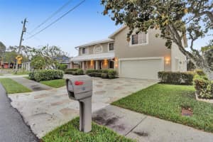 466 Ne 8th Ave, Deerfield Beach