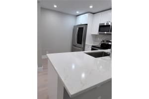 2324 S Cypress Bend Dr 117 Pompano Beach, FL 33069 - MLS#A11957604