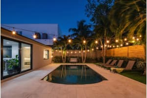 2240 Tequesta Ln Miami, FL 33133 - MLS#A11957642