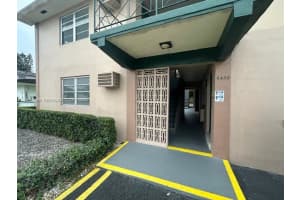 6430 W Flagler St #1, Miami, FL 33144, - MLS#A11957669