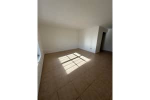 7851 Dunham Blvd APT 5, Miami, FL 33138, - MLS#A11957680