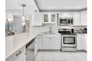 3675 N Country Club Dr 609 Aventura, FL 33180 - MLS#A11957686