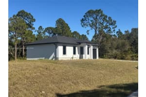 1124 Cherry St Lehigh Acres, FL 33974 - MLS#A11957688