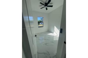 1124 Cherry St Lehigh Acres, FL 33974 - MLS#A11957688