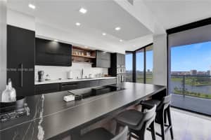 20281 E Country Club Dr 1503 Aventura, FL 33180 - MLS#A11957694