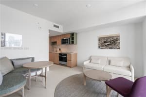 159 Ne 6th St 2707 Miami, FL 33132 - MLS#A11957696