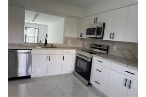 7290 Kinghurst Dr 306 Delray Beach, FL 33446 - MLS#A11957710