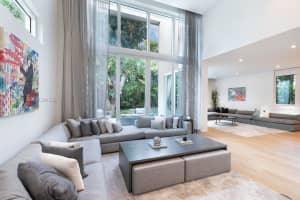 335 W 46th St Miami Beach, FL 33140 - MLS#A11957723