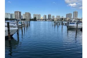 18041 Biscayne Blvd 904 Aventura, FL 33160 - MLS#A11957734