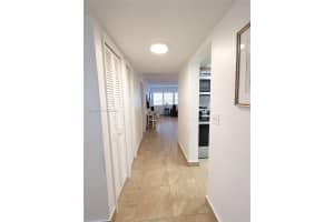 330 Se 2nd St 102e Hallandale Beach, FL 33009 - MLS#A11957738