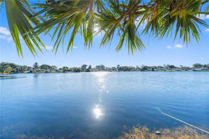 1221 Nw 96th Ter Pembroke Pines, FL 33024 - MLS#A11957743