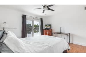 4081 Ne 14th Ave Oakland Park, FL 33334 - MLS#A11957748