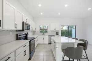 816 Nw 3rd Ter 818 Pompano Beach, FL 33060 - MLS#A11957751