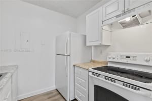 1133 N Benoist Farms Rd 101 West Palm Beach, FL 33411 - MLS#A11957756