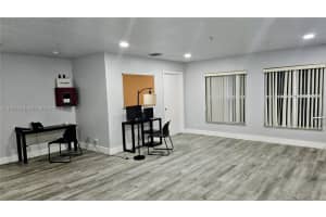 2953 Nw 10th Ct Main Fort Lauderdale, FL 33311 - MLS#A11957783