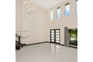 8981 Nw 154th Ter 8981 Miami Lakes, FL 33018 - MLS#A11957799