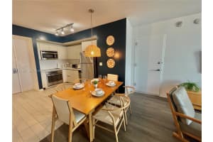 2602 E Hallandale Beach Blvd R2904 Hallandale Beach, FL 33009 - MLS#A11957807