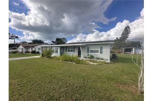 130 Virginia Ct, Englewood