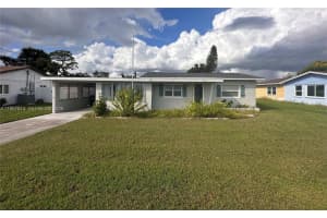 130 Virginia Ct Englewood, FL 34223 - MLS#A11957813