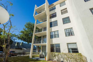 6193 Rock Island Rd 119 Tamarac, FL 33319 - MLS#A11957847