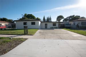 15411 Ne 10th Ave North Miami Beach, FL 33162 - MLS#A11957876