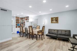 7302 Nw 65th St Tamarac, FL 33321 - MLS#A11957878