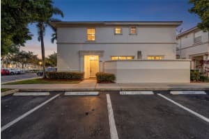 15601 Sw 40th St 263, Miramar
