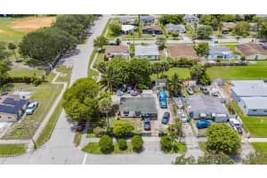 901 Nw 34th Ter, Lauderhill