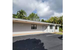 814 Finley Ct Hollywood, FL 33020 - MLS#A11957928