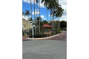 18304 Nw 68th Ave H Hialeah, FL 33015 - MLS#A11957929