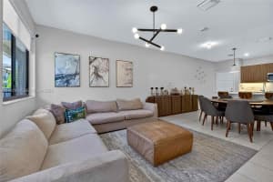 4655 Nw 83rd Path Doral, FL 33166 - MLS#A11957954